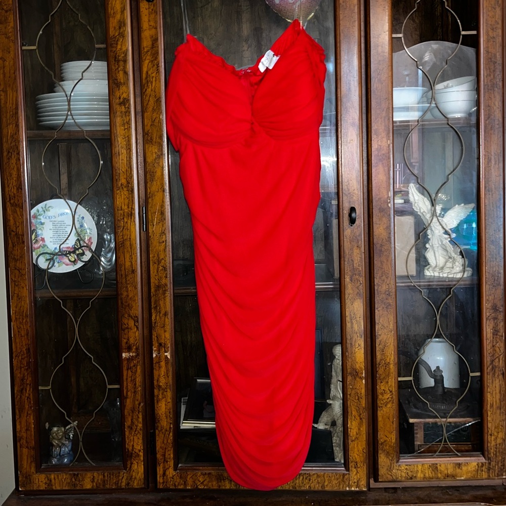 2x, Red Sheer Dress